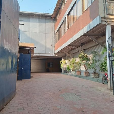 Hotel Arts International Mumbai Exterior foto