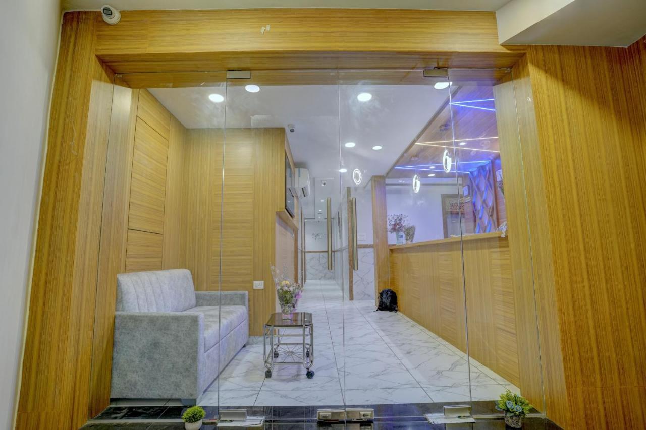 Hotel Arts International Mumbai Exterior foto